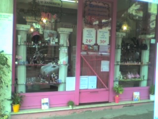 juan les pins boutique